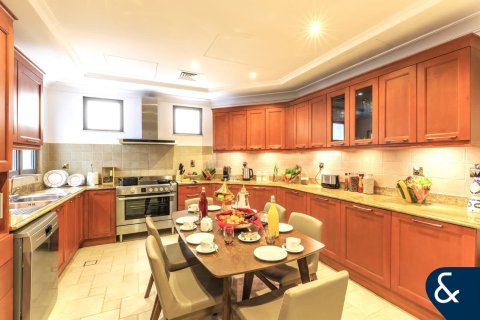 阿联酋 Dubai Palm Jumeirah 待租 : 4 卧, 679 平方米 , 编号668402 - 照片 23