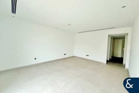 Villa in Jumeirah Park, Dubai, UAE 5 bedrooms, 452 sq.m. № 668405 - photo 8