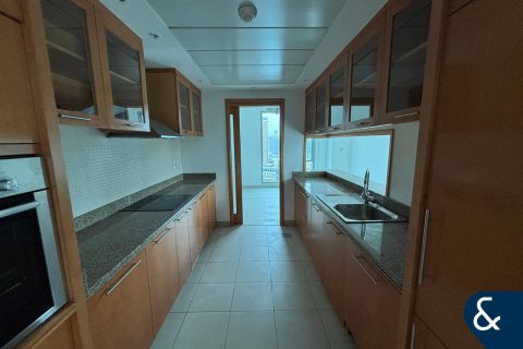 Apartamento en alquiler en Dubai Marina, Dubai, EAU 3 dormitorios, 195 m2 № 668406 - foto 2