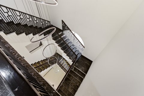 Vila v Dubai, SAE 6 ložnice, 826.84 m² Č.: 750256 - fotografie 17