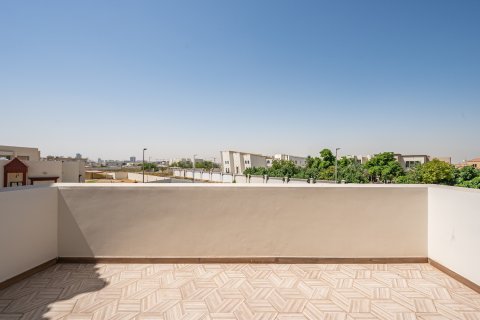Vila v Dubai, SAE 6 ložnice, 826.84 m² Č.: 750256 - fotografie 25