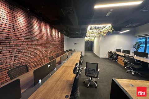 Zyrë në Business Bay, Dubai, Emiratet e Bashkuara Arabe 97.8 m2. № 711409 - Foto 6