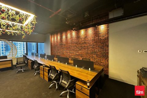Zyrë në Business Bay, Dubai, Emiratet e Bashkuara Arabe 97.8 m2. № 711409 - Foto 4