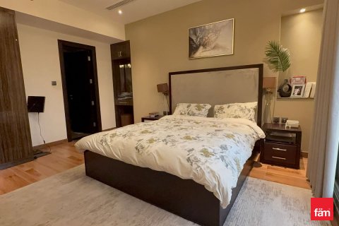 Huoneisto Downtown Dubai (Downtown Burj Dubai), Arabiemiraatit 2 makuuhuonetta, 151.4 m2 № 699038 - kuva 9