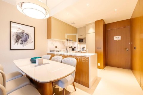 דירה ב Downtown Dubai (Downtown Burj Dubai), Dubai, איחוד האמירויות 2 חדרי שינה, 117.43 מ