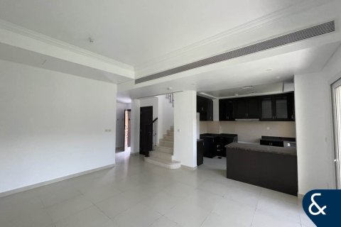 Müüa villa asukohaga Dubai Land, AÜE: 2 magamistoaga, 176 m² Nr 697797 - pilt 4