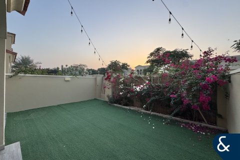 Müüa villa asukohaga Dubai Land, AÜE: 2 magamistoaga, 176 m² Nr 697797 - pilt 3