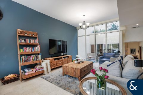 Townhouse sa Jumeirah Village Circle, Dubai, UAE 3 silid-tulugan, 286 sq.m. № 697796 - larawan 2