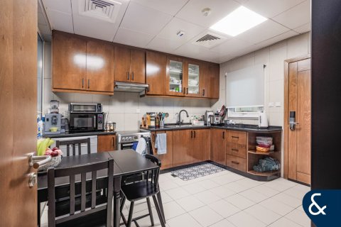 Townhouse sa Jumeirah Village Circle, Dubai, UAE 3 silid-tulugan, 286 sq.m. № 697796 - larawan 5