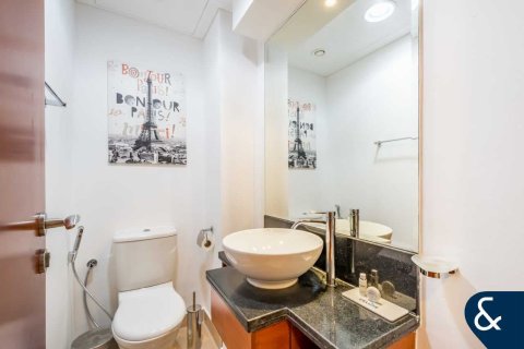 Müüa korter asukohaga DIFC, Dubai, AÜE: 1 magamistoaga, 61 m² Nr 697799 - pilt 9