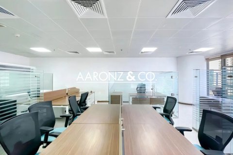 Oficina en alquiler en Business Bay, Dubai, EAU 82.5 m2 № 670726 - foto 4
