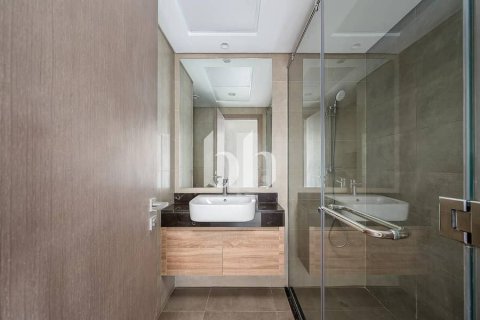 Al Rahmaniya, Sharjah, UAE의 판매용 빌라 침실 3개, 208제곱미터 번호 642859 - 사진 11