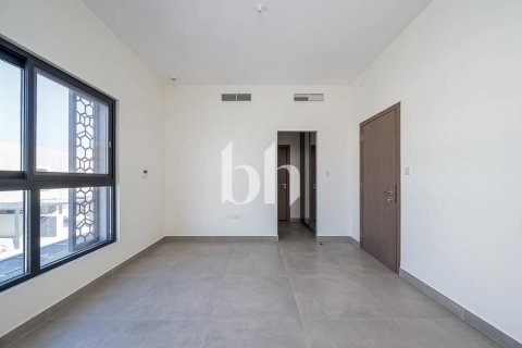 Al Rahmaniya, Sharjah, UAE의 판매용 빌라 침실 3개, 208제곱미터 번호 642859 - 사진 1