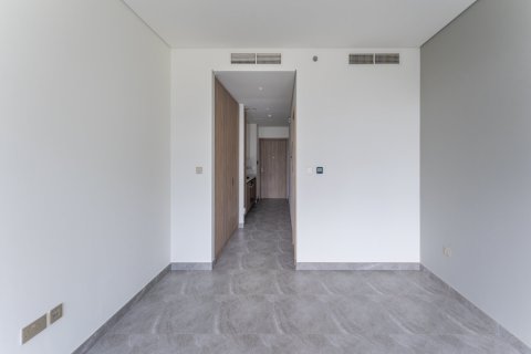 Apartment in Dubai, UAE 39 sq.m. № 754315 - photo 11