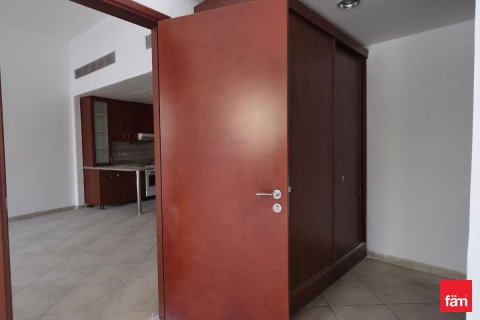 Apartmen di Motor City, Dubai, UAE 1 bilik tidur, 102.3 meter persegi № 727198 - foto 4
