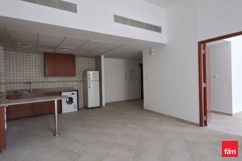 Apartmen di Motor City, Dubai, UAE 1 bilik tidur, 102.3 meter persegi № 727198 - foto 18