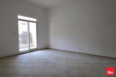 Apartmen di Motor City, Dubai, UAE 1 bilik tidur, 102.3 meter persegi № 727198 - foto 2