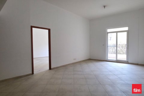 Apartmen di Motor City, Dubai, UAE 1 bilik tidur, 102.3 meter persegi № 727198 - foto 17