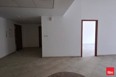 Apartmen di Motor City, Dubai, UAE 1 bilik tidur, 102.3 meter persegi № 727198 - foto 12