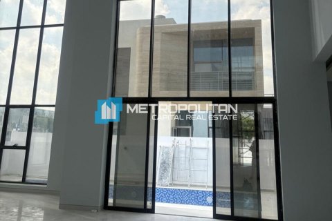 Vila na Saadiyat Island, Abu Dhabi, SAE 6 ložnice, 816 m² Č.: 688218 - fotografie 2