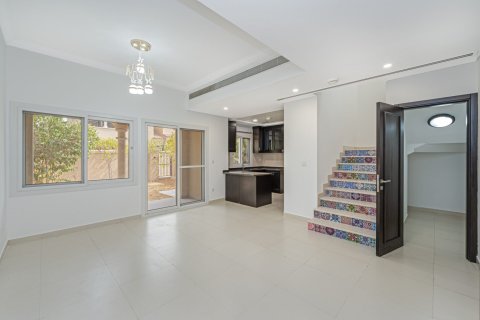 Villa en venta en Serena, Dubai, EAU 2 dormitorios, 175 m2 № 719672 - foto 30