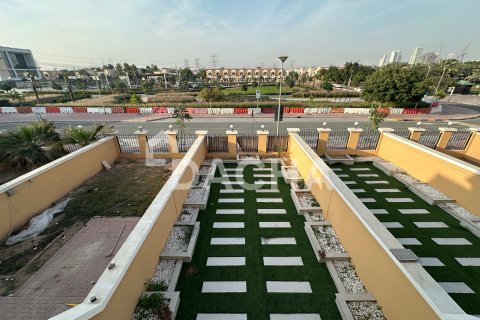 Villetta a schiera in vendita a Jumeirah Village Triangle, Dubai, EAU 2 camere da letto, 152 mq. № 710307 - foto 17