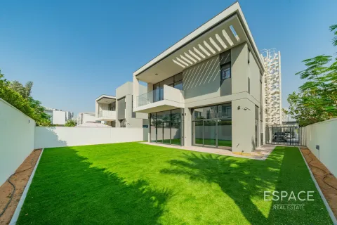 Al Furjan、Dubai、UAE にあるヴィラの賃貸物件 4ベッドルーム、331 m2、No650023 - 写真 16