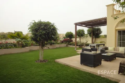 The Springs、Dubai、UAE にあるヴィラの賃貸物件 3ベッドルーム、270 m2、No650022 - 写真 9