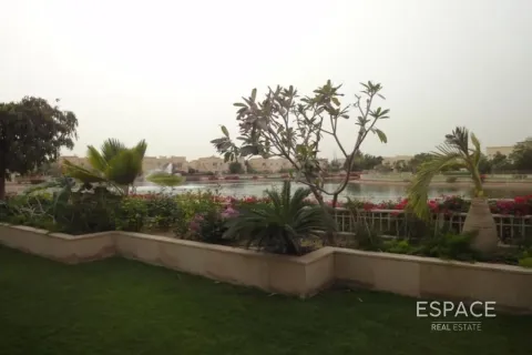 The Springs、Dubai、UAE にあるヴィラの賃貸物件 3ベッドルーム、270 m2、No650022 - 写真 3