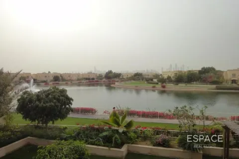 The Springs、Dubai、UAE にあるヴィラの賃貸物件 3ベッドルーム、270 m2、No650022 - 写真 2