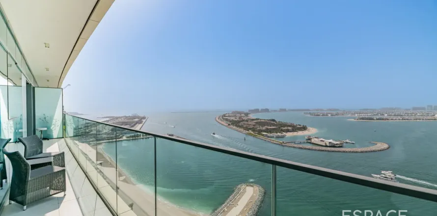 Dubai Harbour、Dubai、UAEにあるマンション 2ベッドルーム、108 m2 No650025