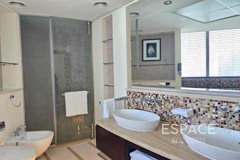 Downtown Dubai (Downtown Burj Dubai), UAE의 임대용 아파트 침실 2개, 172제곱미터 번호 650026 - 사진 7