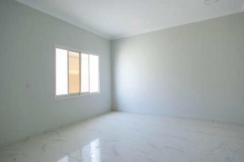 Villa te koop in Al Dhait, Ras Al Khaimah, VAE 5 slaapkamers, 1115 vr.m., nr 656886 - foto 16