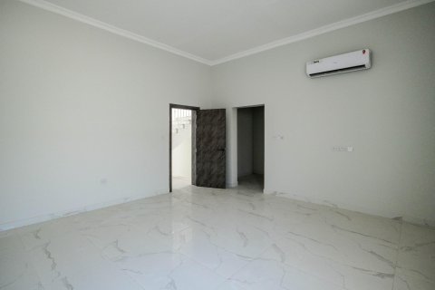 Villa te koop in Al Dhait, Ras Al Khaimah, VAE 5 slaapkamers, 1115 vr.m., nr 656886 - foto 11
