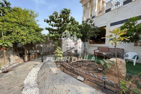 Villa te koop in Al Dhait, Ras Al Khaimah, VAE 2 slaapkamers, 279 vr.m., nr 656887 - foto 11