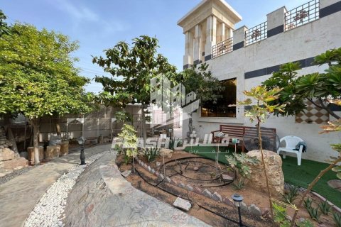 Villa te koop in Al Dhait, Ras Al Khaimah, VAE 2 slaapkamers, 279 vr.m., nr 656887 - foto 4