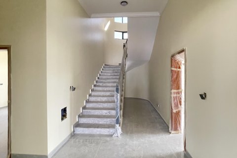 Villa te koop in Al Dhait, Ras Al Khaimah, VAE 5 slaapkamers, 1394 vr.m., nr 656888 - foto 3