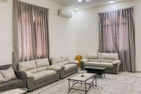 Villa à vendre à  Al Riffa, Ras Al Khaimah, EAU 6 chambres, 1394 m2 № 656889 - photo 11