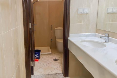 Villa à vendre à  Al Riffa, Ras Al Khaimah, EAU 6 chambres, 1394 m2 № 656889 - photo 15