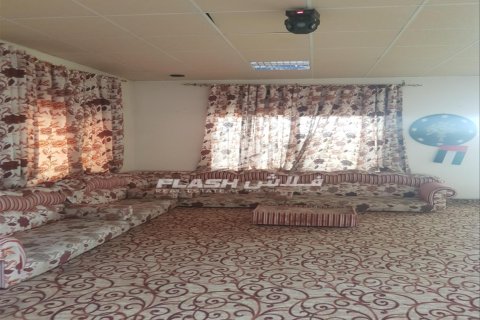 Maatila Ras Al Khaimah, Arabiemiraatit 5 makuuhuonetta, 14864 m2 № 656890 - kuva 16