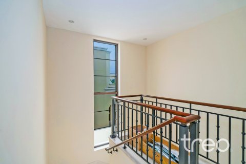 Vilë në Arabian Ranches 2, Dubai, Emiratet e Bashkuara Arabe 4 dhoma gjumi, 296.92 m2. № 761406 - Foto 17