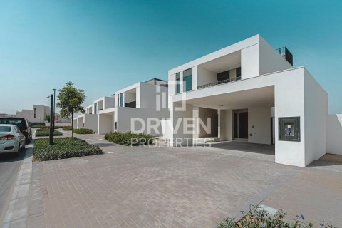 Huvila Dubai South (Dubai World Central), Dubai, Arabiemiraatit 4 makuuhuonetta, 564.2 m2 № 746117 - kuva 27