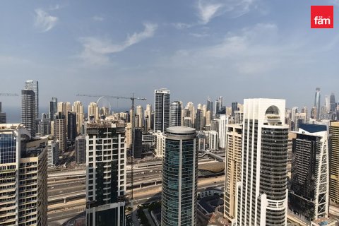 Apartman u Dubai, UAE 3 spavaćih soba, 266.5 m2 Br. 728075 - fotografija 18