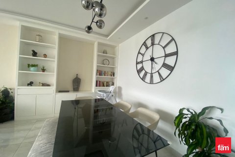 Apartment sa The Views, Dubai, UAE 2 silid-tulugan, 152.5 sq.m. № 635686 - larawan 4
