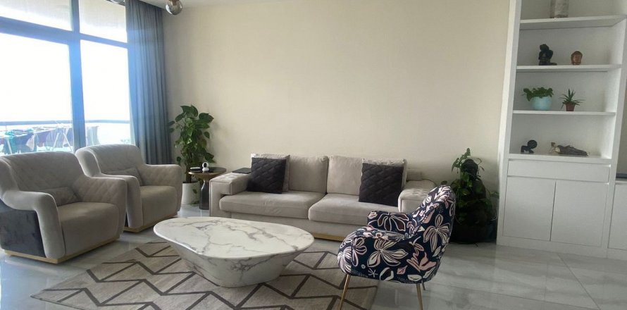 Apartment sa The Views, Dubai, UAE 2 silid-tulugan, 152.5 sq.m. № 635686