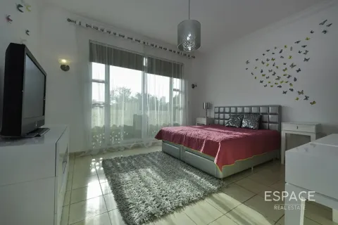 Villa te koop in Jumeirah Islands, Dubai, VAE 4 slaapkamers, 492 vr.m., nr 737785 - foto 11