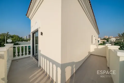 Villa til salgs i Jumeirah Village Triangle, Dubai, Emiratene 4 soverom, 369 kvm Nr. 737772 - Foto 16