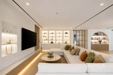 Villa til salgs i Jumeirah Village Triangle, Dubai, Emiratene 4 soverom, 369 kvm Nr. 737772 - Foto 3