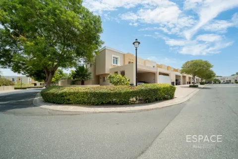 Willa na sprzedaż w Arabian Ranches, Dubai, ZEA 3 sypialnie, 236 mkw., nr 737787 - zdjęcie 17