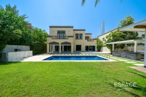 Villa à Jumeirah Park, Dubai, EAU: 5 chambres, 436 m2 № 737786